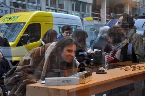 Lush to the sparkling toothpaste from Na